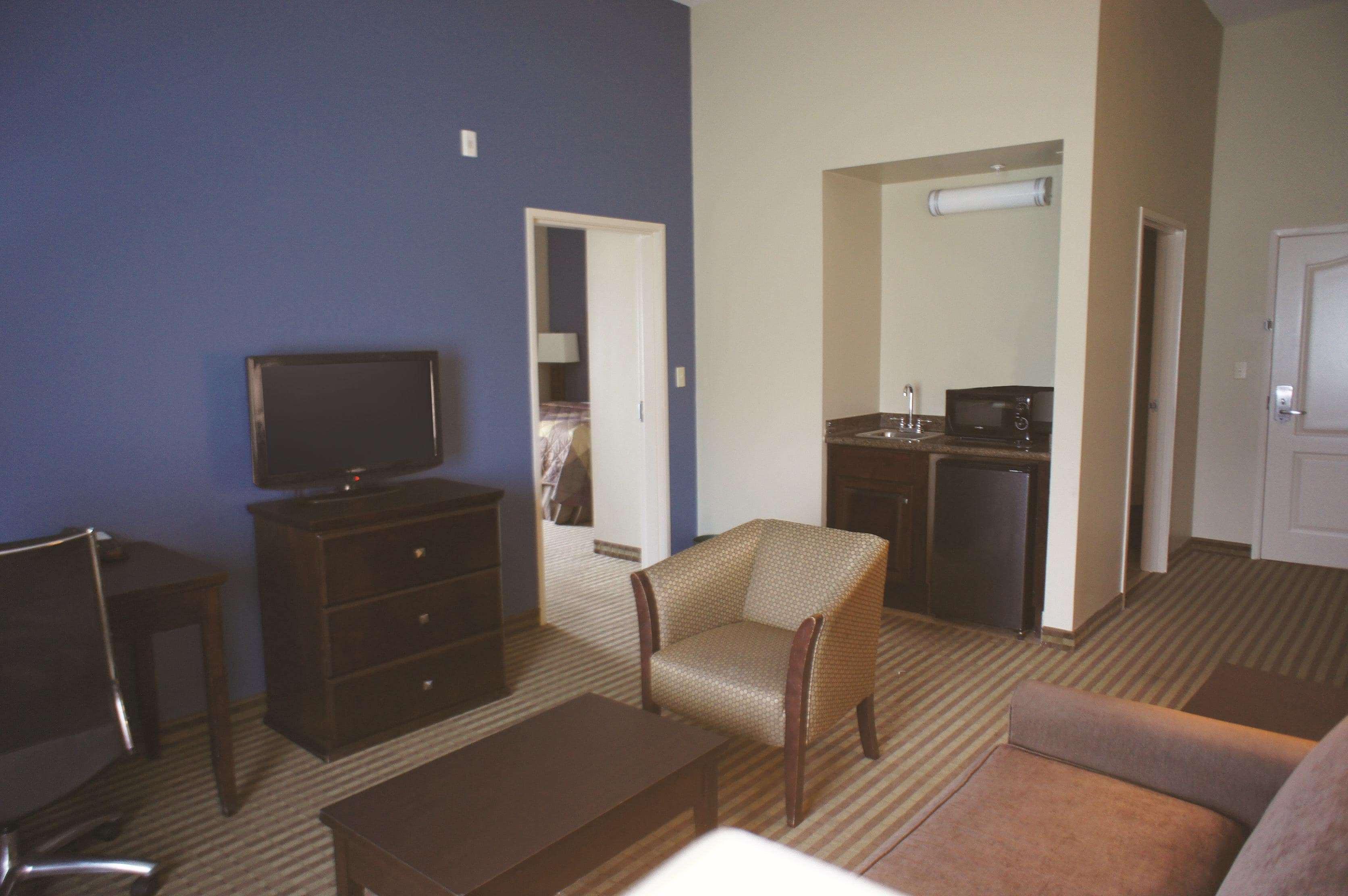 La Quinta Inn & Suites By Wyndham Broussard - Lafayette Area מראה חיצוני תמונה