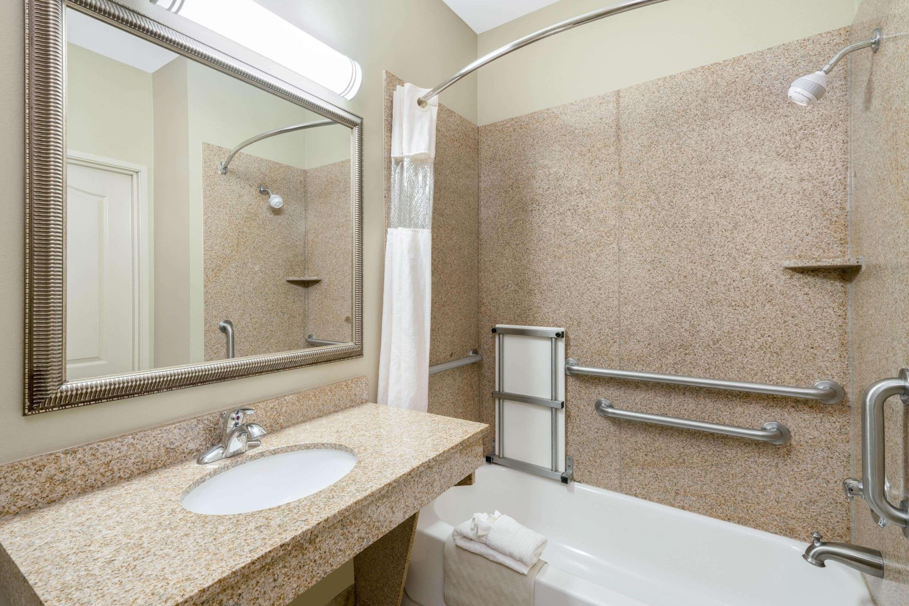 La Quinta Inn & Suites By Wyndham Broussard - Lafayette Area מראה חיצוני תמונה